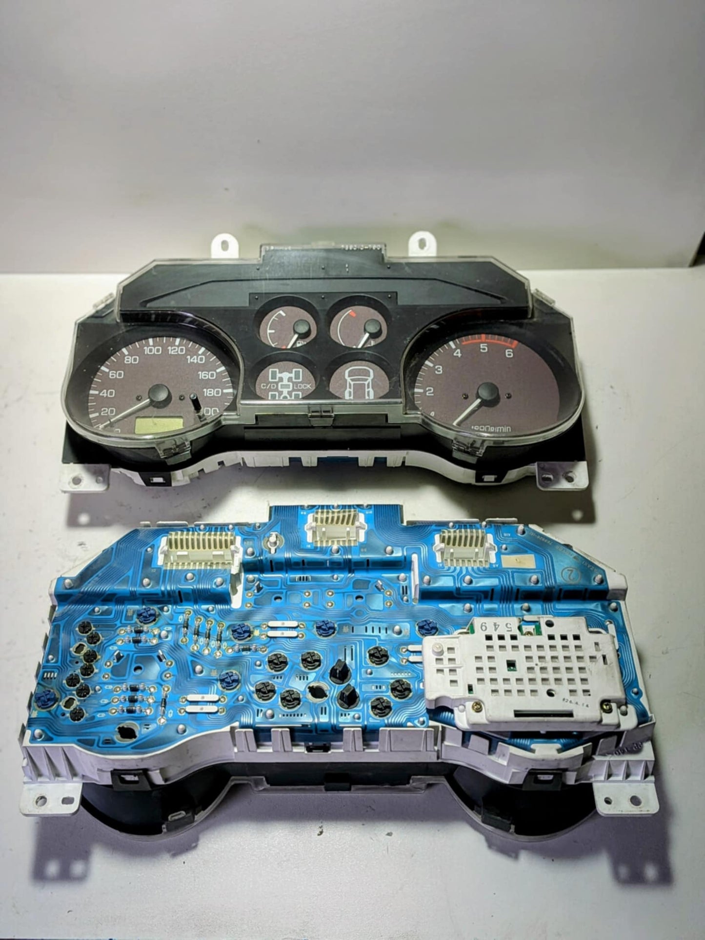 Réparation compteur Mitsubishi Pajero 3